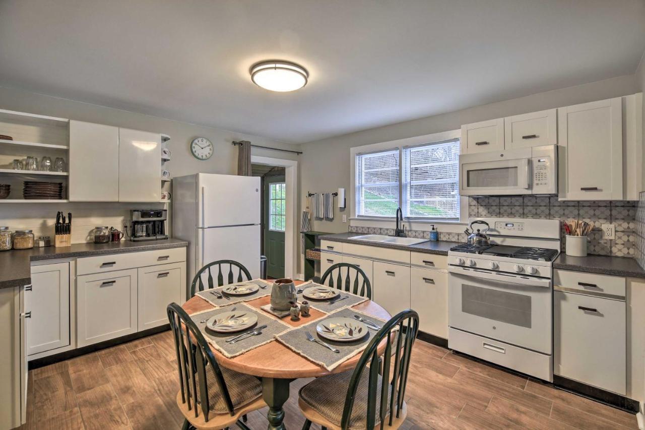 Cozy Fries Escape With Mountain And River Views! Galax Exterior photo